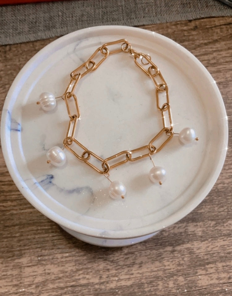 Freshwater pearls Chain bracelet